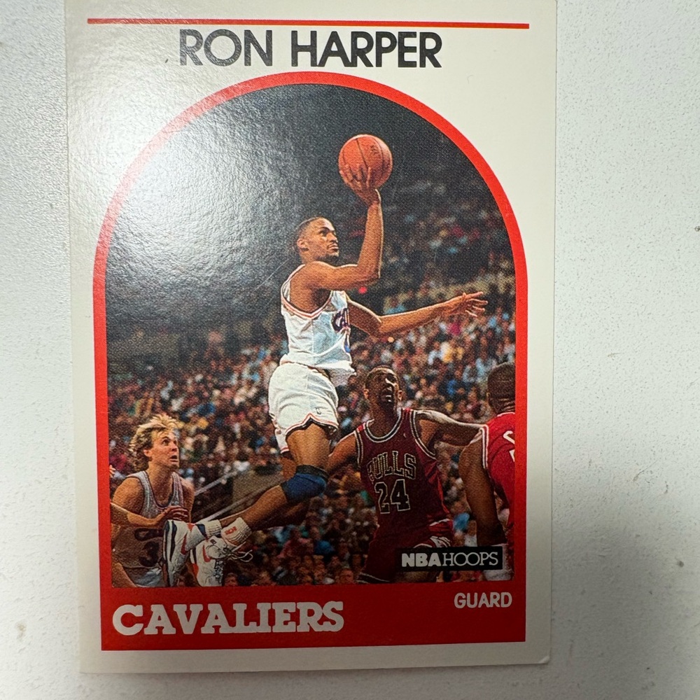 Ron Harper Cavaliers NBA Card- Famous Chicago Bulls Champion rare card
